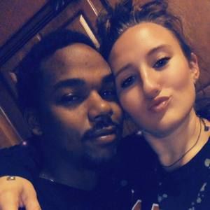 Meet your Posher, Avery